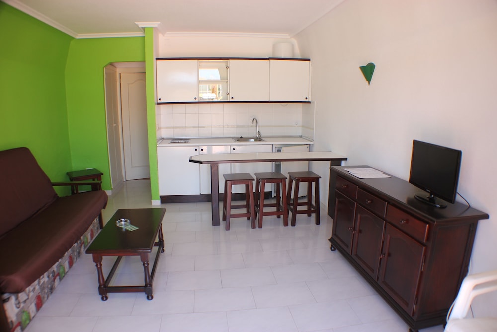 

Roma - Costa de Antigua - Aparthotel la Piramide