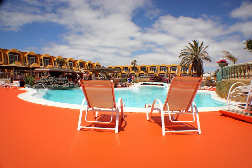 Lamezia Terme - Caleta De Fuste - Aparthotel la Piramide