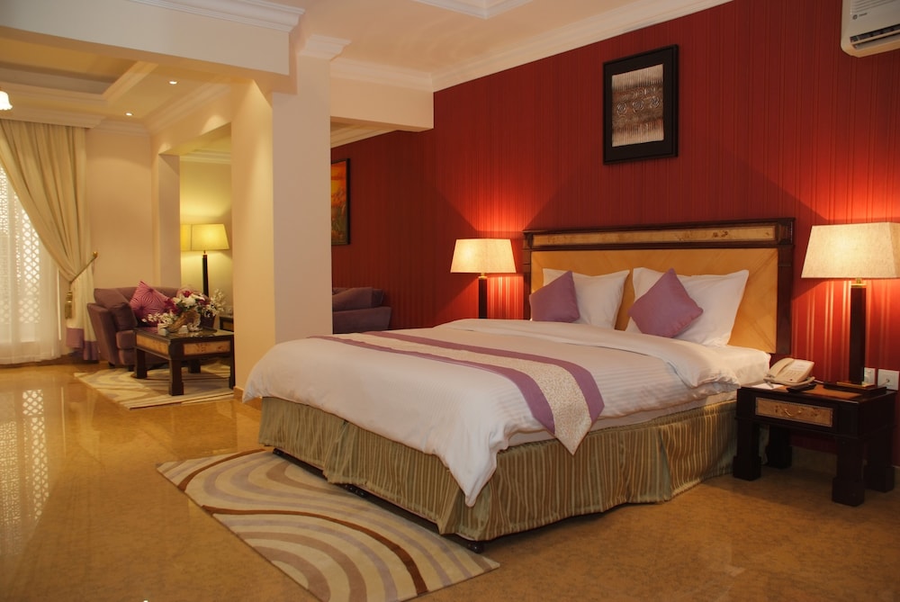 

Bologna - Sarūq - Garden Hotel Muscat