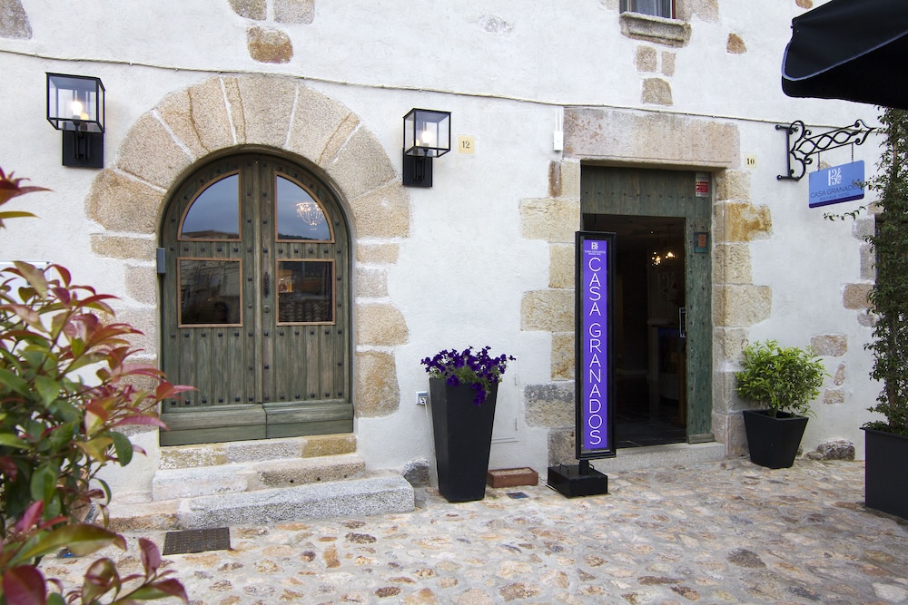 

Napoli - Tossa de Mar - Boutique Hotel Casa Granados