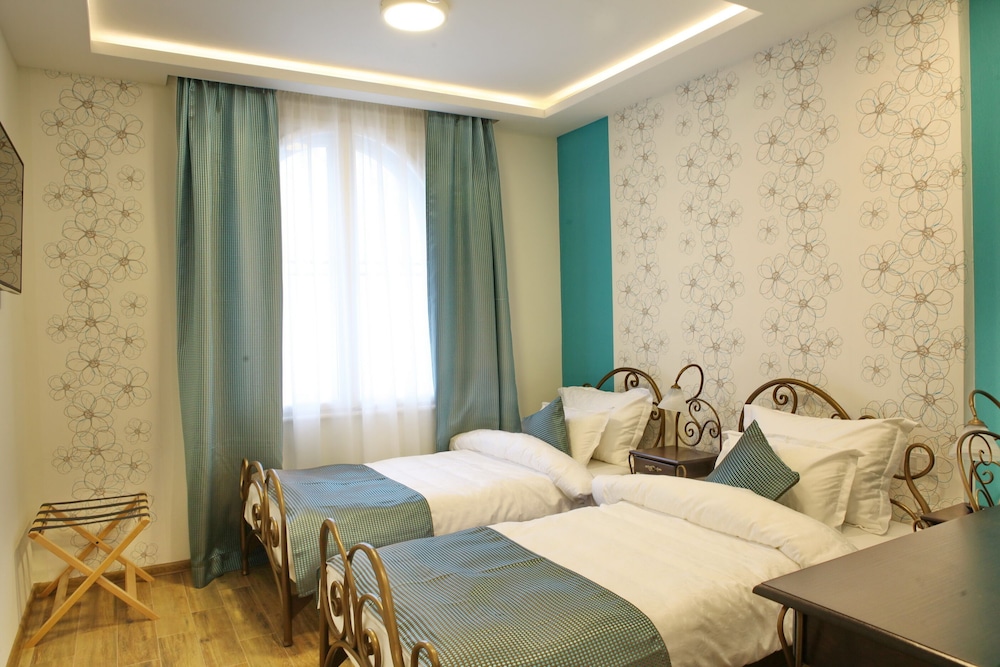 

Trieste - Belgrado - Garni Hotel Dum