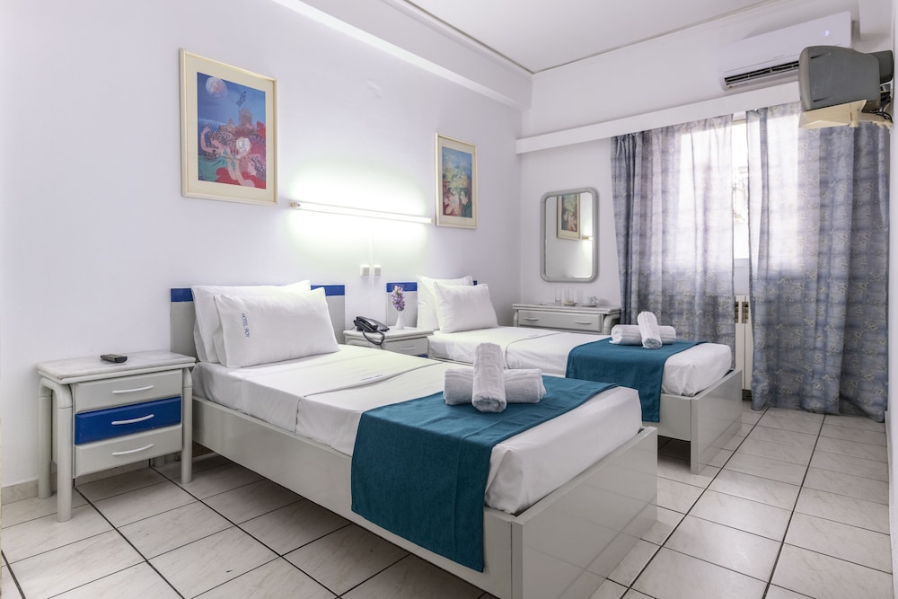 

Cagliari - Atene - ROY Hotel