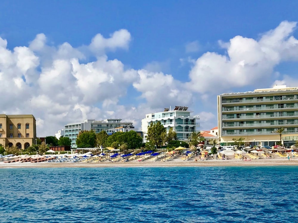 

Verona - Koskinou - Amalia Sea Hotel