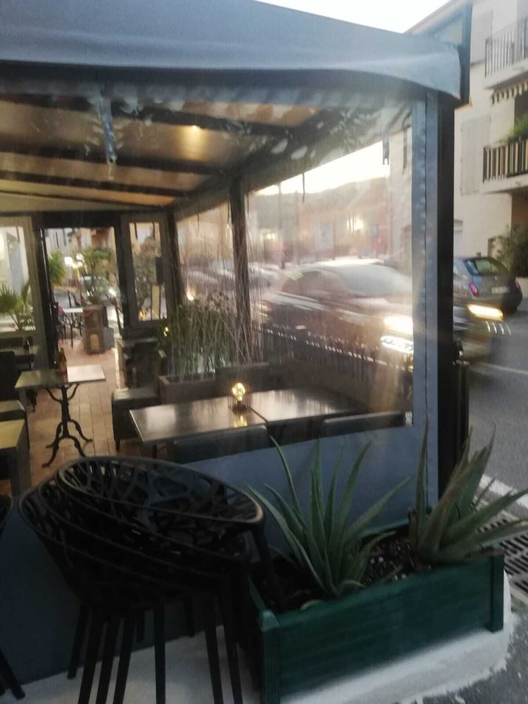 

Napoli - Grasse - Auberge des toqués