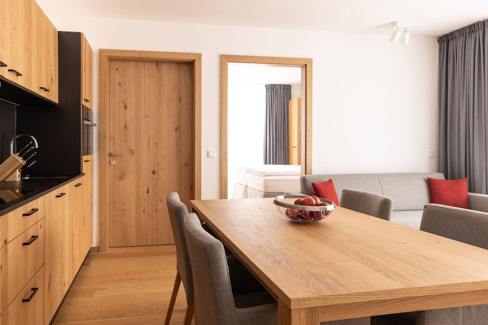 

Bologna - Ischgl - All-Suite Resort Paznaun