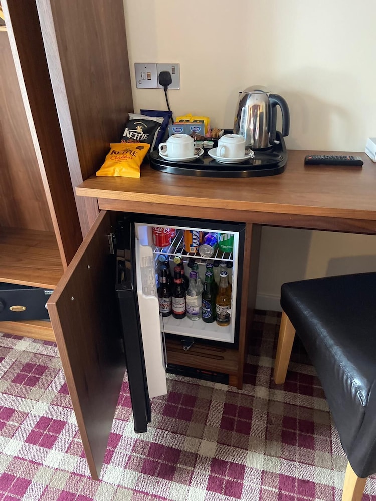 

Milano - Perth - Scone Arms Hotel