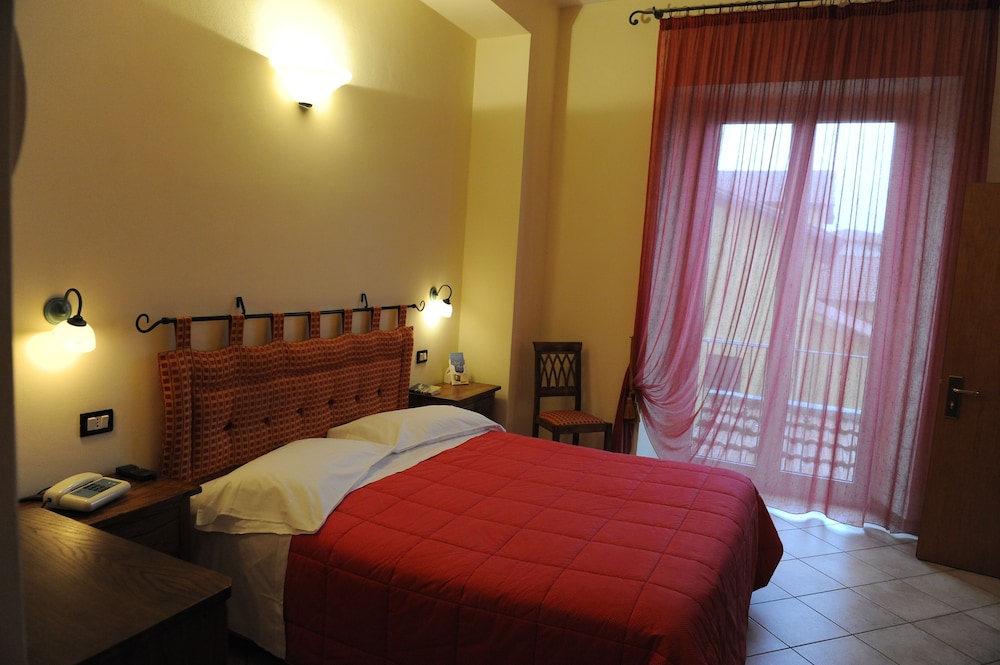 

Cagliari - Saturnia - Hotel Rossi