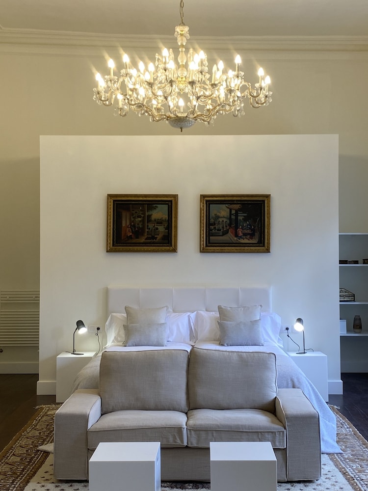 

Roma - Bajamar - Nava Suites