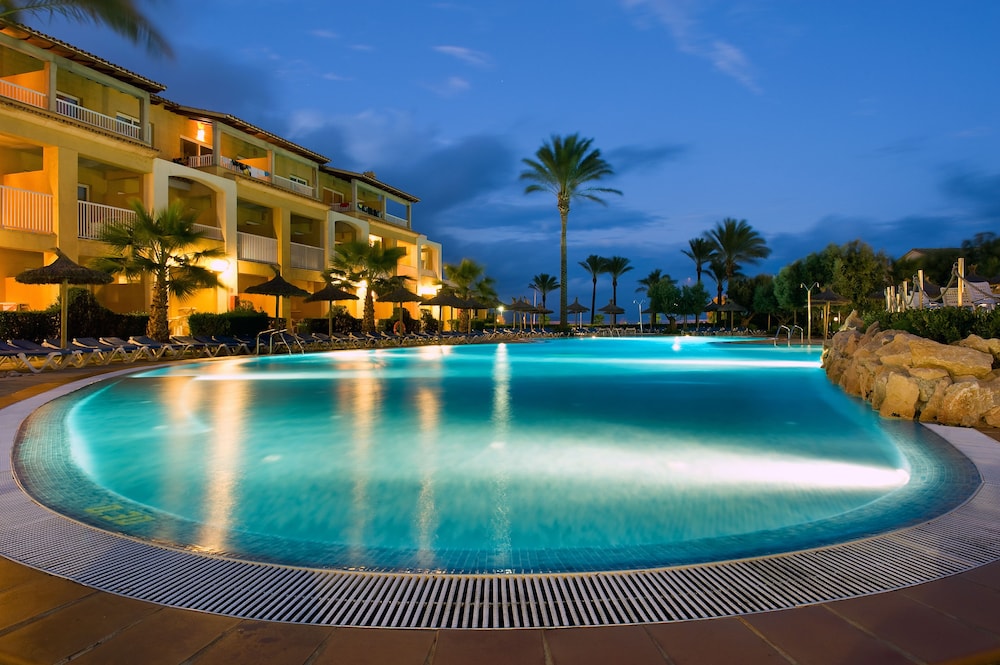 

Roma - Cala de Sant Vicenc - Club del Sol Apartamento 8