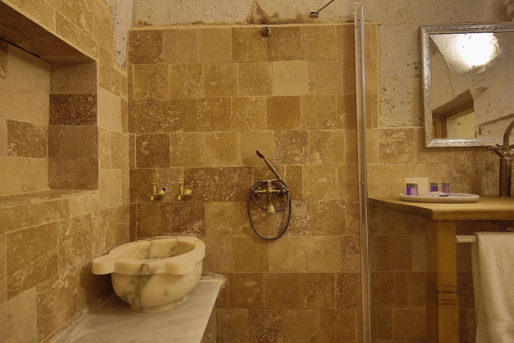 

Bari - Nevsehir - Sakli Konak Cappadocia Hotel&Restaurant