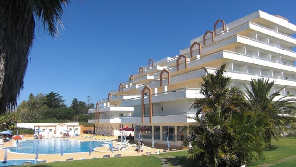 

Bologna - Carvoeiro - Hotel Luar
