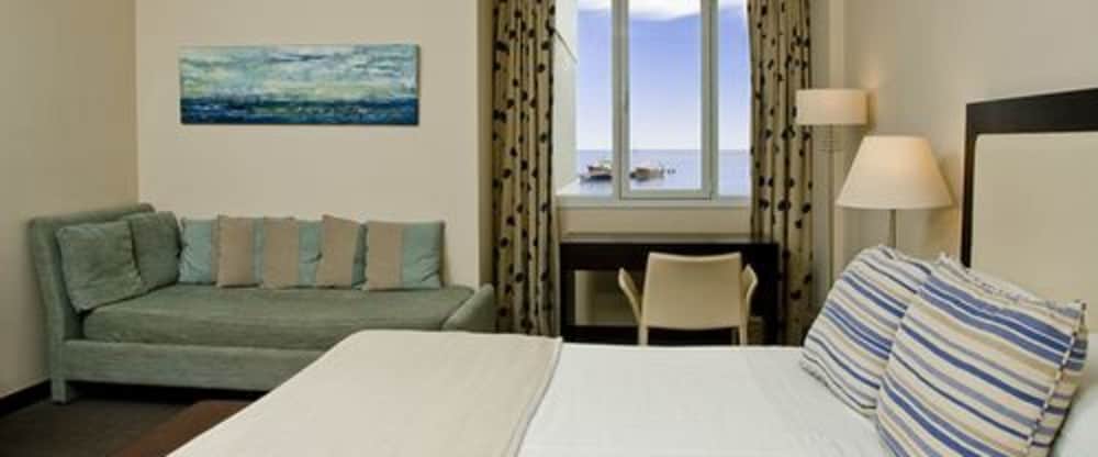 

Milano - Puerto Madryn - Hotel Península Valdés