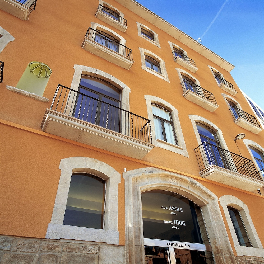 

Verona - Manresa - Urbi Apartments