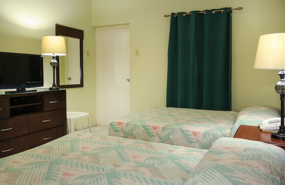 

Milano - Palm Beach - Coconut Inn