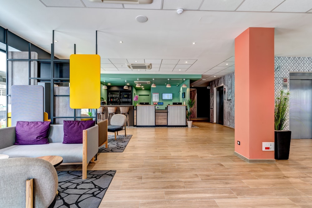 

Ancona - Rosny-sous-Bois - B&B HOTEL Paris Ivry Quai de Seine