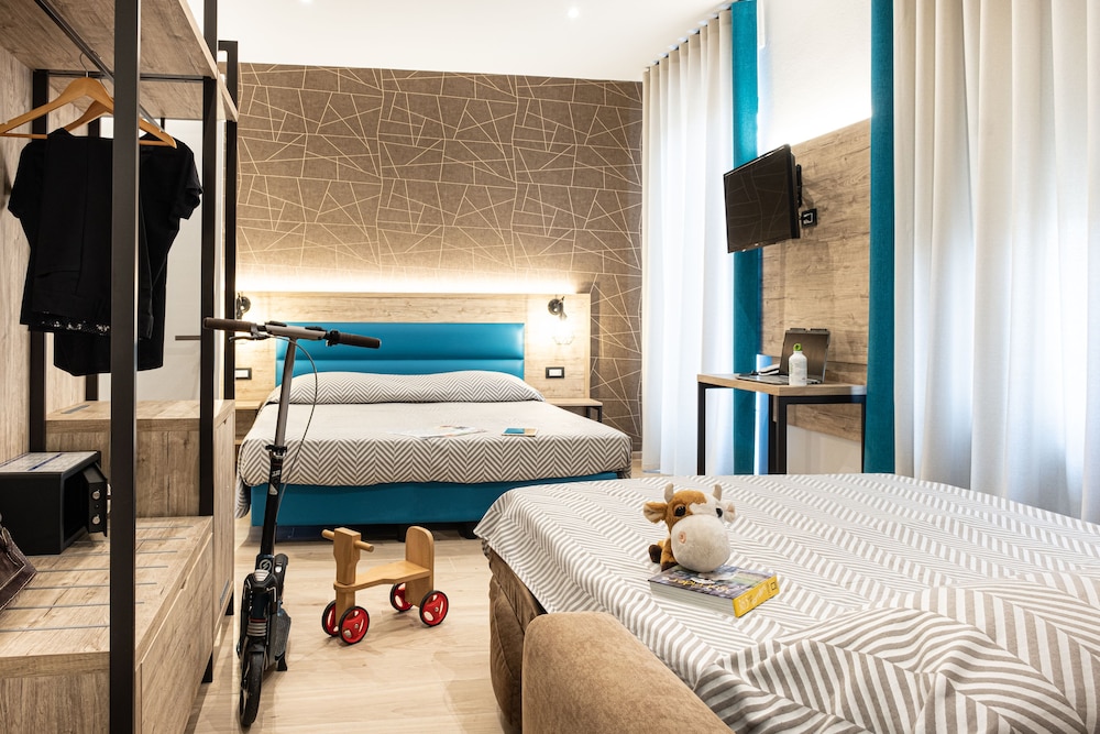 

Catania - Cuneo - Cuneo Hotel