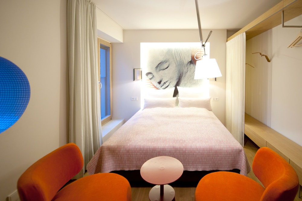 

Bari - Innsbruck - NALA individuellhotel