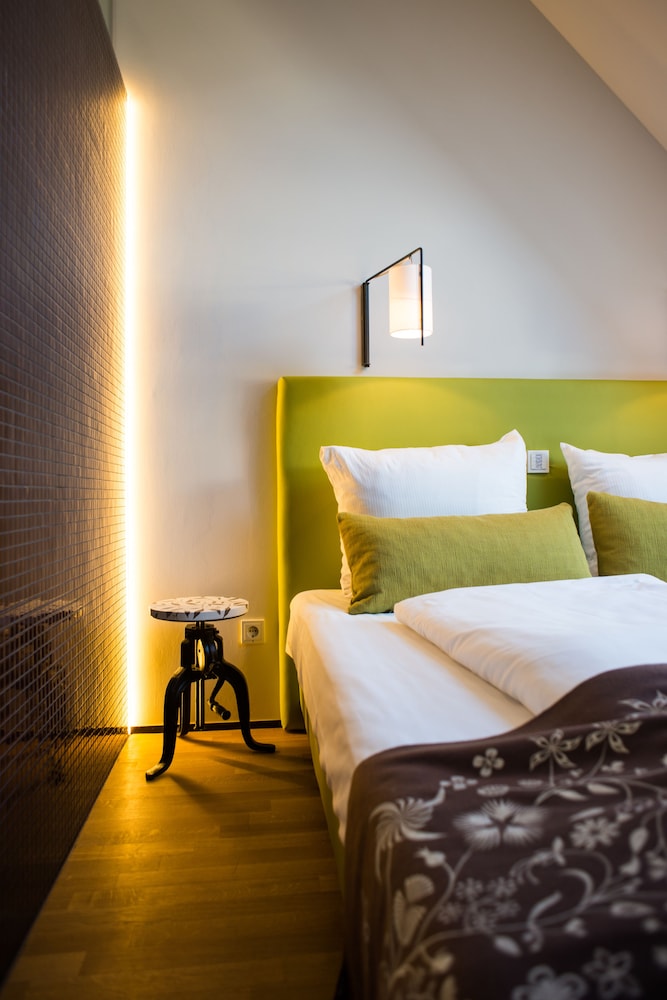 

Milano - Innsbruck - NALA individuellhotel