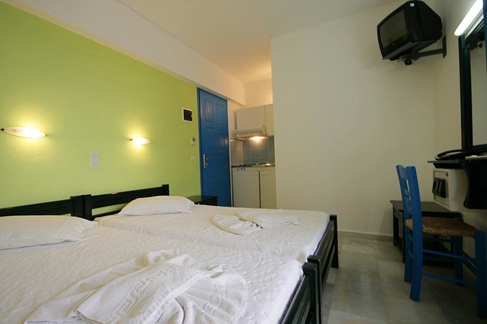 

Roma - Naxos, Isole Greche - Sunny Beach Studios
