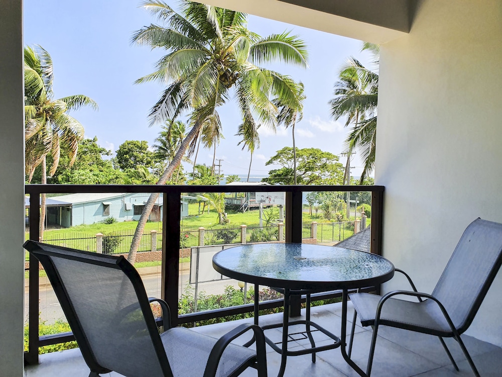 

Napoli - Sigatoka - Seafront Apartment Coral Coast