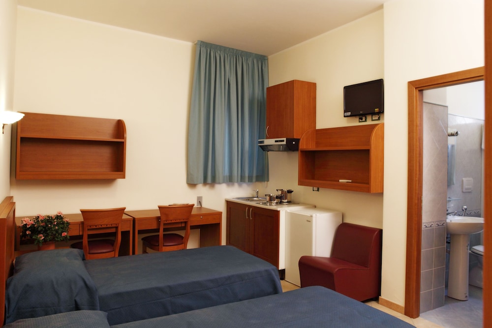 

Catania - Palermo - Residence Hotel Gloria