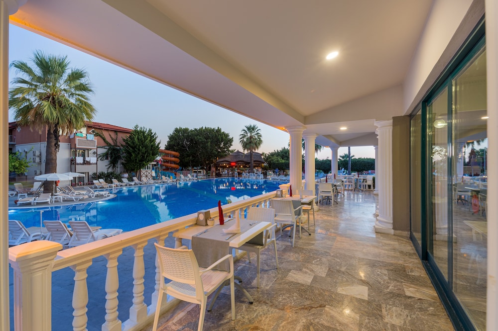 

Torino - Okurcalar - Justiniano Club Alanya