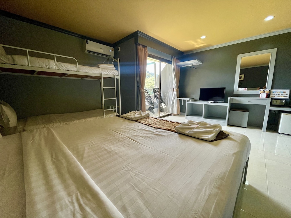 

Catania - Chalong - The Little Moon Residence