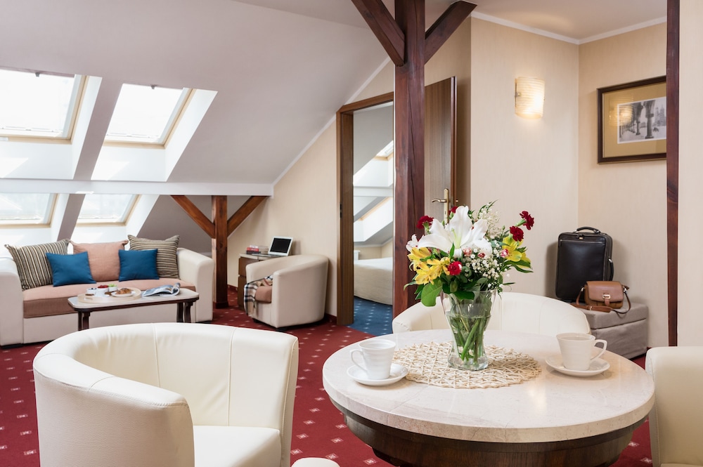 

Trieste - Cracovia - Booking Hotel Crown Piast & Spa