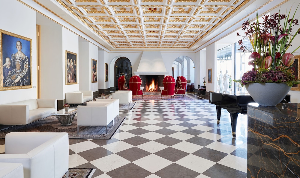 

Milano - Dusseldorf - Living Hotel De Medici