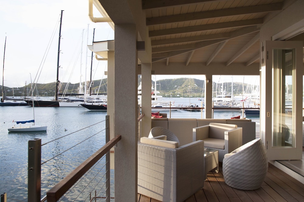 

Bari - English Harbour - South Point Antigua