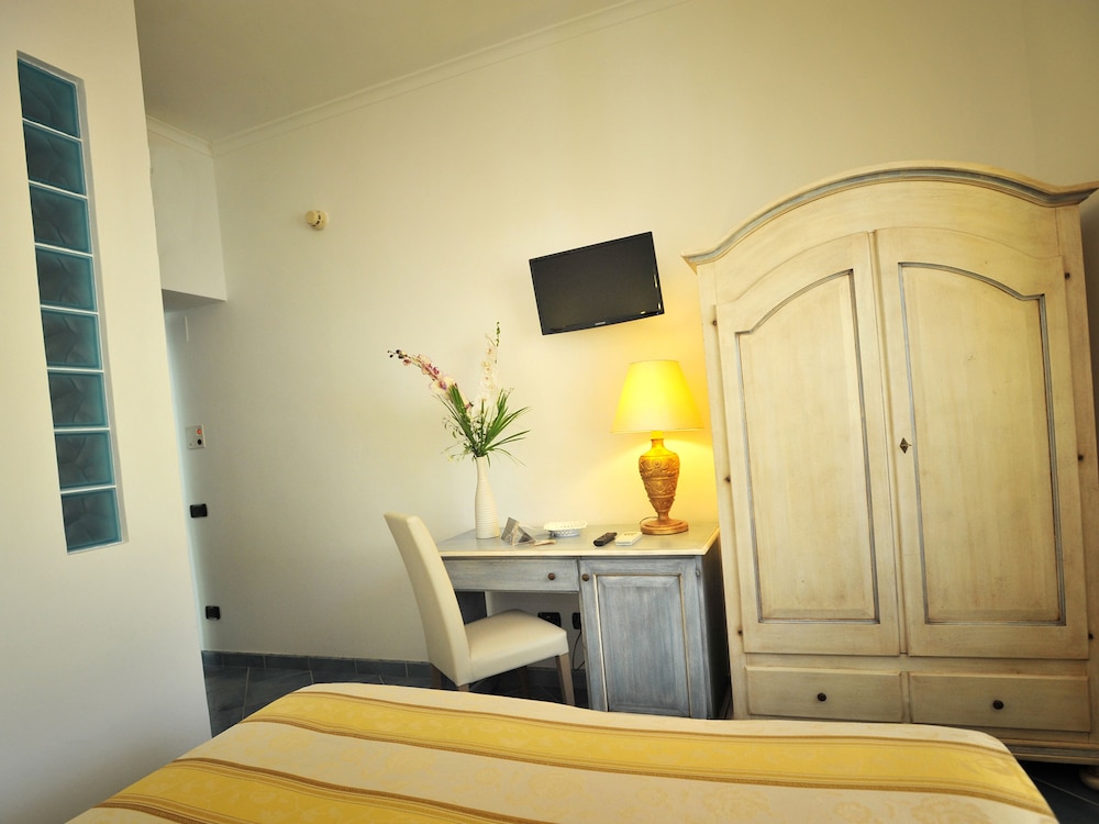 

Milano - Cetara - Hotel Miramare