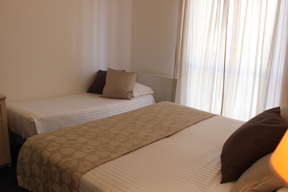 

Bologna - Cetara - Hotel Miramare