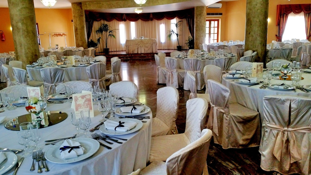 

Firenze - Porto Empedocle - Hotel Akrabello