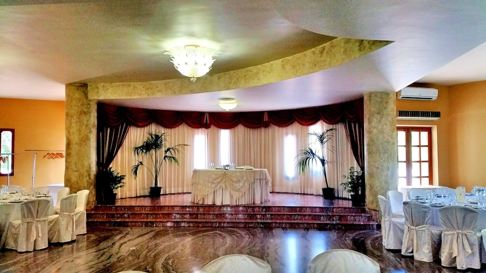 

Bologna - Agrigento - Hotel Akrabello