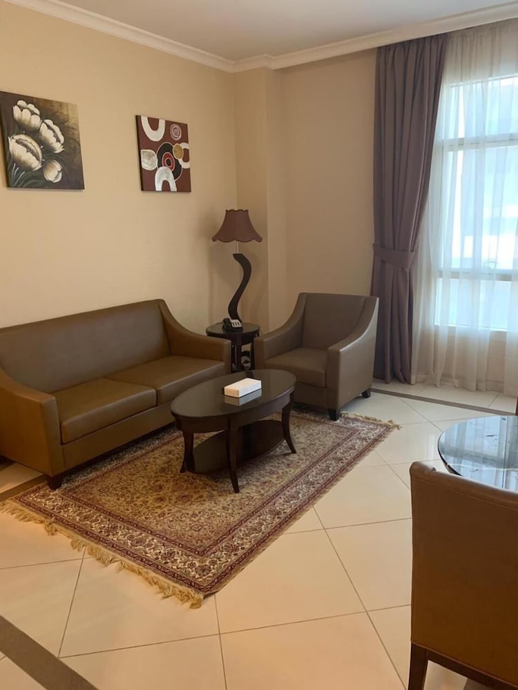 

Bologna - Abu Dhabi - Paragon Hotel Apartments