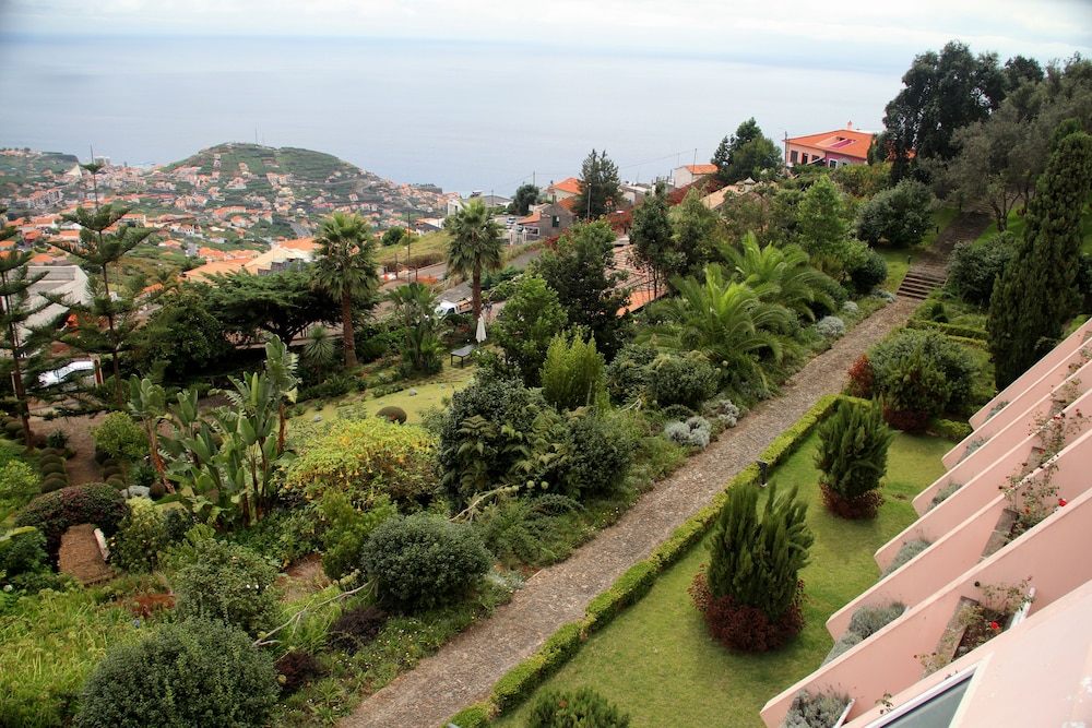 

Bologna - Ribeira Brava - Quinta do Estreito