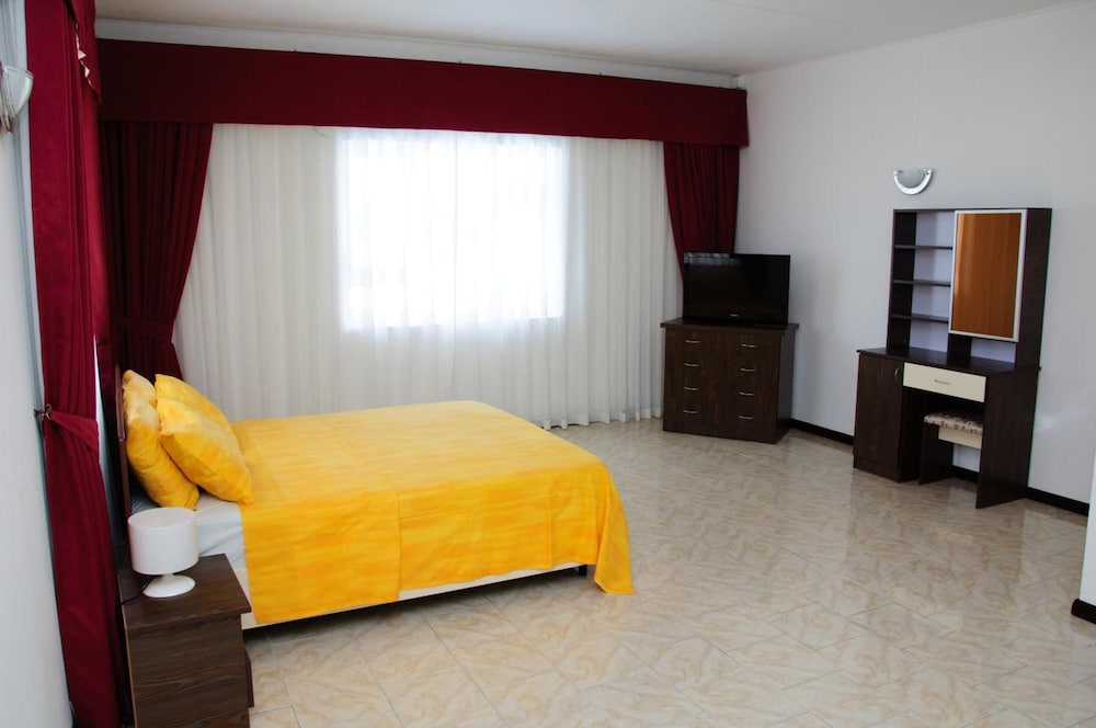 

Milano - Pointe aux Cannoniers - Wanna Studio Apartments