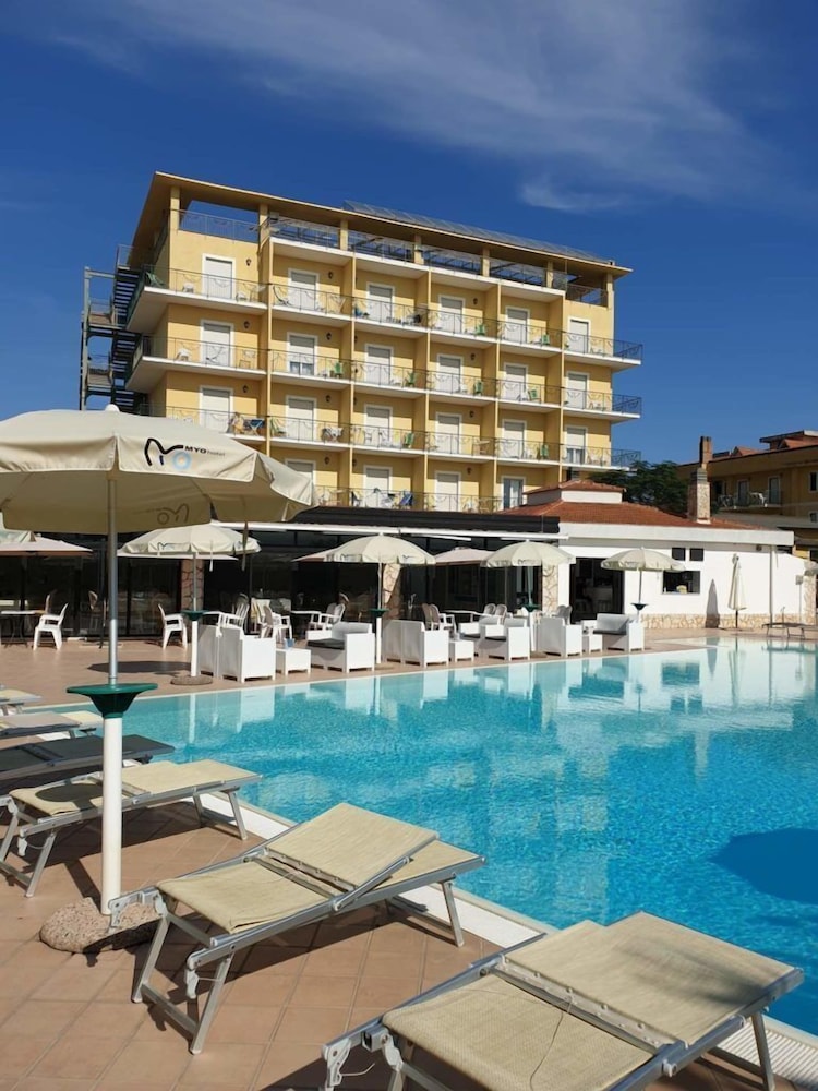 

Milano - Bellizzi - Hotel Club Sabbiadoro