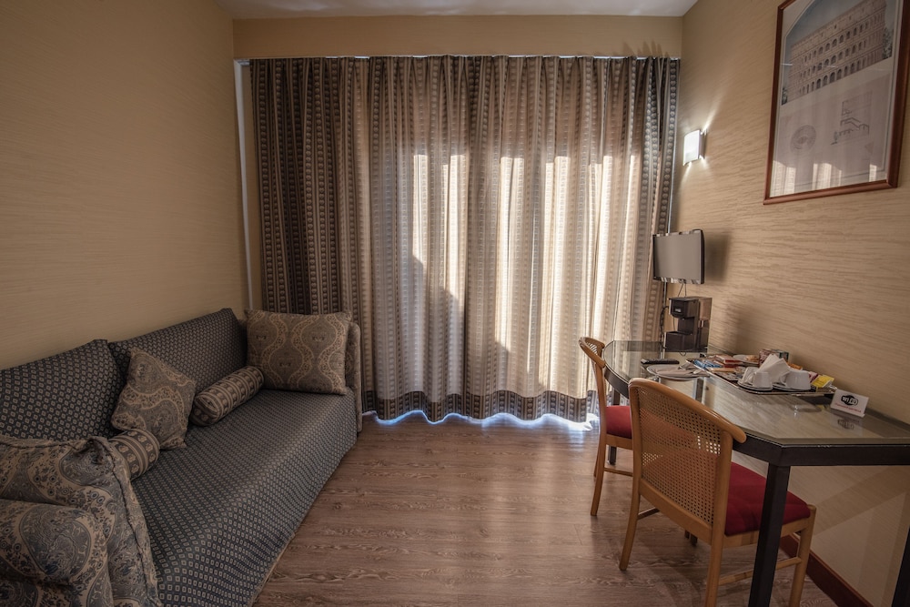 

Cagliari - Frascati - Hotel Petra