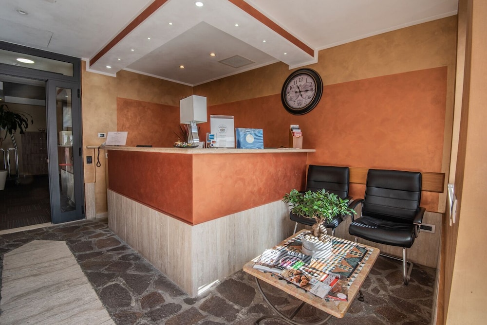 

Lamezia Terme - Frascati - Hotel Petra