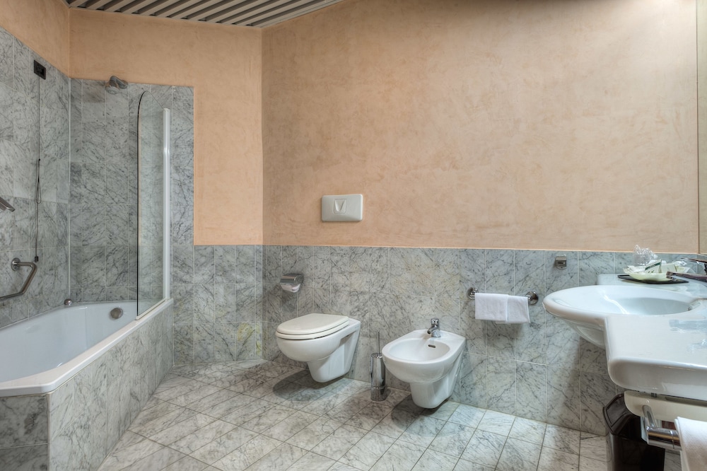

Cagliari - Grottaferrata - Hotel Petra