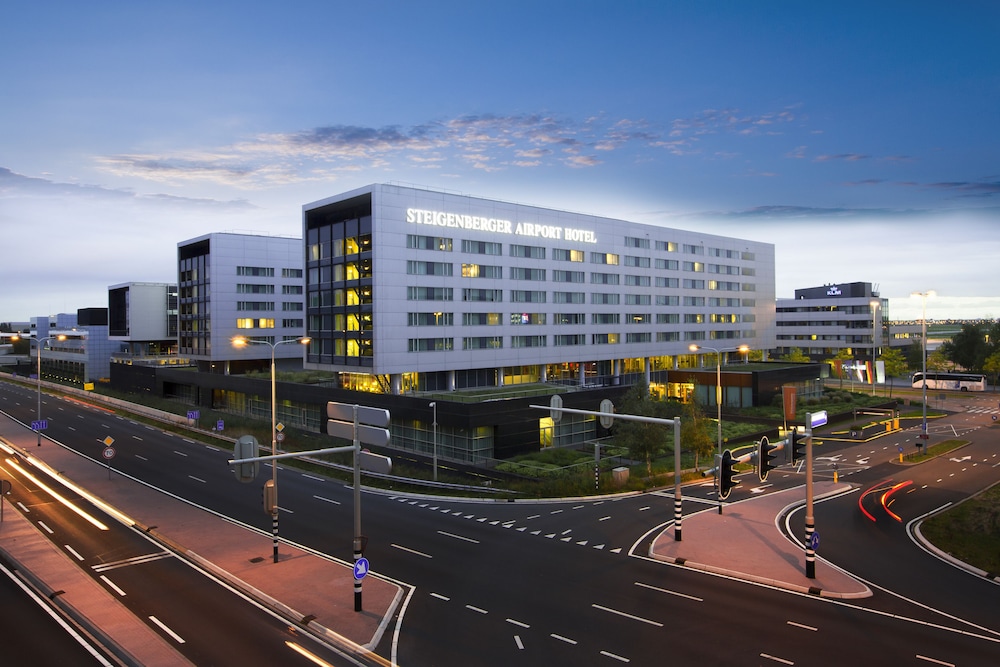 

Verona - Hoofddorp - Steigenberger Airport Hotel Amsterdam