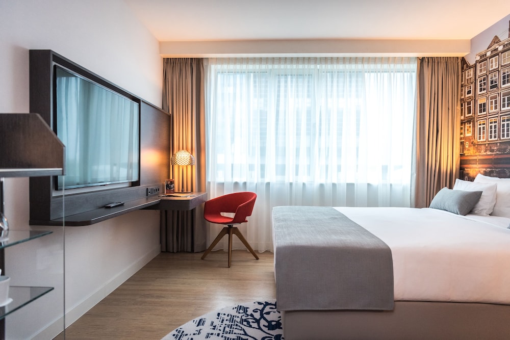 

Bologna - Uithoorn - Steigenberger Airport Hotel Amsterdam