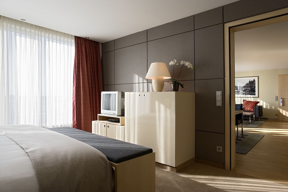 

Venezia - Uithoorn - Steigenberger Airport Hotel Amsterdam