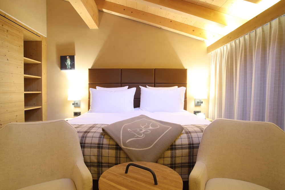 

Catania - Gstaad - Hotel de Rougemont & Spa