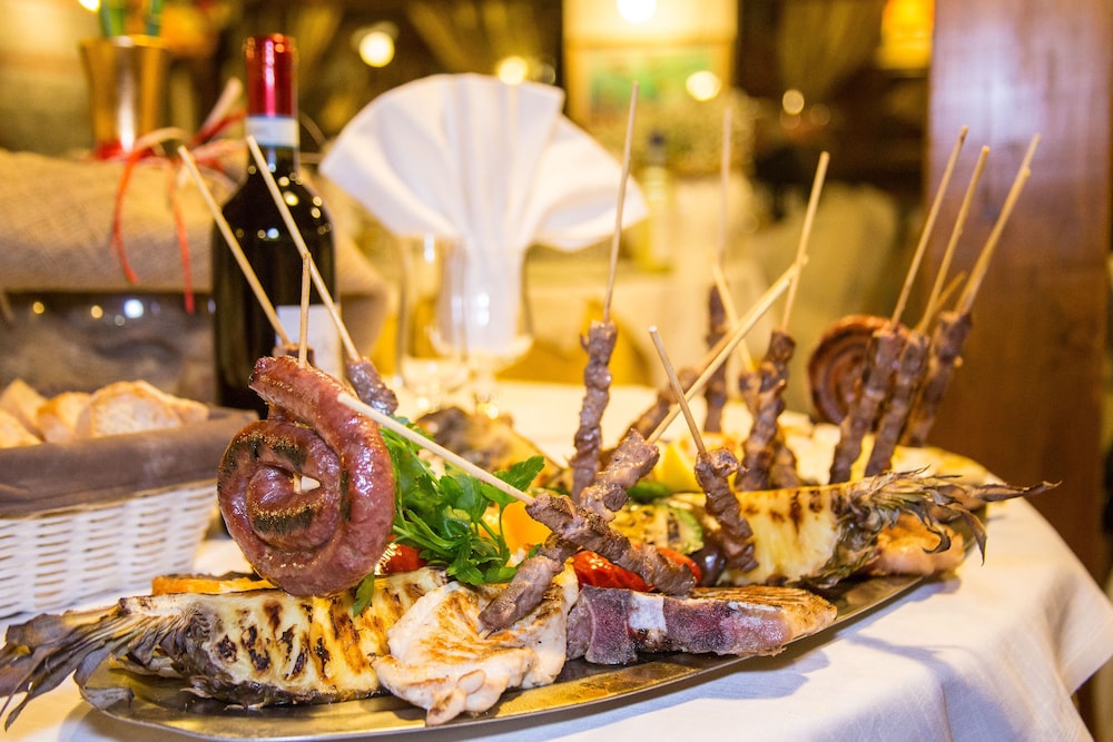 

Palermo - Lago Maggiore, Laghi Italia - Hotel Ristorante La Perla