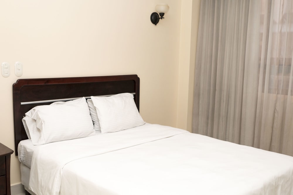 

Milano - Santo Domingo - Hotel Novo