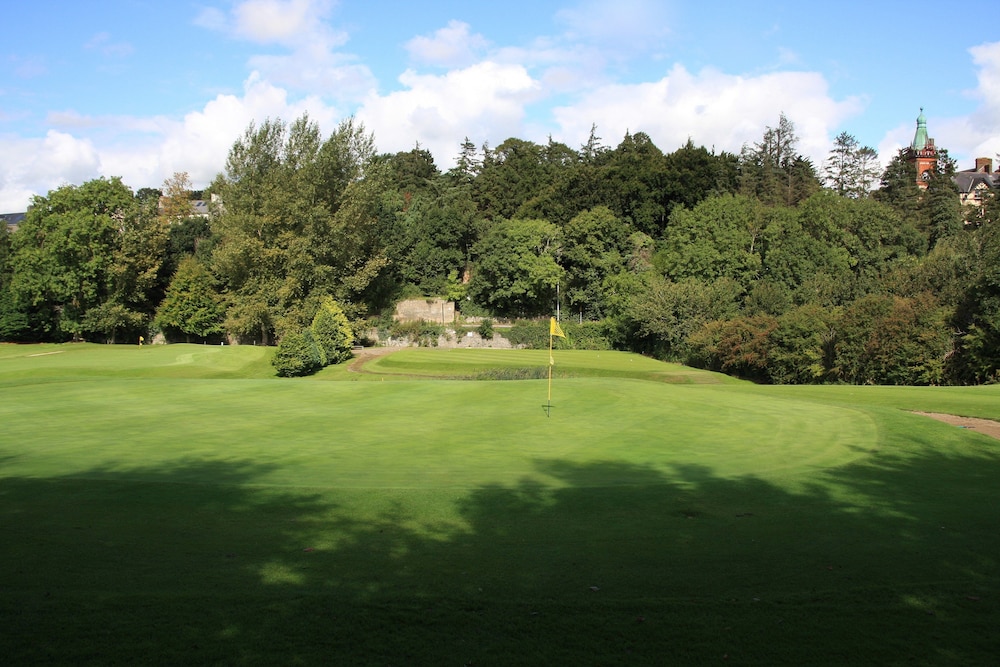 

Milano - Maynooth - The Lucan Spa Hotel