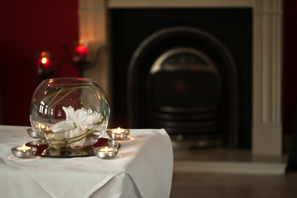 

Napoli - Maynooth - The Lucan Spa Hotel