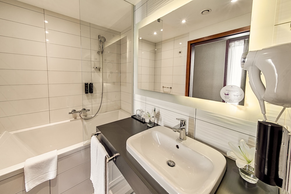 

Milano - Piaseczno - Warsaw Plaza Hotel